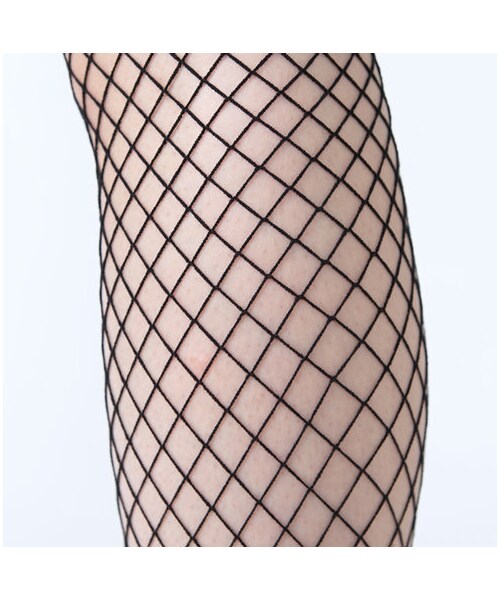 靴下屋（クツシタヤ）の「ラージネットタイツ（タイツ・レディース・グレー/クロ/ベージュ/キャメル/コゲチャ/ピンク/ラズベリー/オレンジ/アップルグリーン/パープル/ダークパープル・M～L）」の16枚目の写真