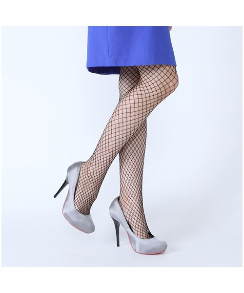 靴下屋（クツシタヤ）の「ラージネットタイツ（タイツ・レディース・グレー/クロ/ベージュ/キャメル/コゲチャ/ピンク/ラズベリー/オレンジ/アップルグリーン/パープル/ダークパープル・M～L）」の15枚目の写真