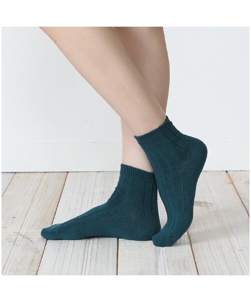 靴下屋（クツシタヤ）の「太リブショートソックス（ソックス・靴下・レディース・キナリ/サラシ/クロ/グレーモク/チャコールモク/チェリーピンク/エンジ/カラシ/カーキ/ブルー/コン/ダークターコイズ・22.0～24.0cm）」の15枚目の写真