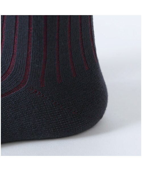 靴下屋（クツシタヤ）の「◆カタログ掲載◆6×2リブショートソックス（ソックス・靴下・レディース・オフホワイト/キナリ/クロ/クロ＋アカ/クロ＋ブルー/チャコールモク/チャコールモク＋ミドリ/コゲチャ/ローズピンク/エンジ/ダークオレンジ/イエロー/キミドリ/ダークグリーン/ネイビー/コン＋アカ・22.0～24.0cm）」の22枚目の写真