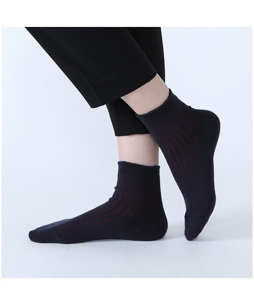 靴下屋（クツシタヤ）の「◆カタログ掲載◆6×2リブショートソックス（ソックス・靴下・レディース・オフホワイト/キナリ/クロ/クロ＋アカ/クロ＋ブルー/チャコールモク/チャコールモク＋ミドリ/コゲチャ/ローズピンク/エンジ/ダークオレンジ/イエロー/キミドリ/ダークグリーン/ネイビー/コン＋アカ・22.0～24.0cm）」の19枚目の写真