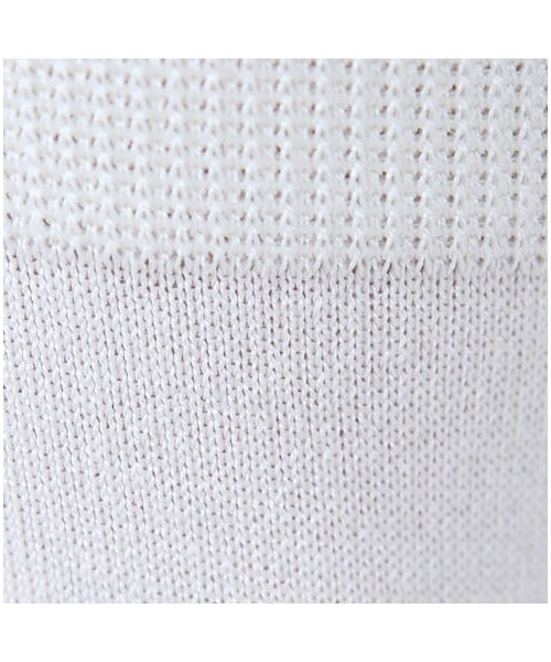 靴下屋（クツシタヤ）の「ゴム長無地ショートソックス（ソックス・靴下・レディース・オフホワイト/クロ/チャコールグレー/サンドグレー/コゲチャ/ローズピンク/ワイン/カラシ/アオミドリ/コン/ネイビー・22.0～24.0cm）」の19枚目の写真