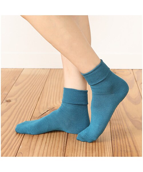 靴下屋（クツシタヤ）の「薄手の三つ折りショートソックス（ソックス・靴下・レディース・オフホワイト/サラシ/グレー/クロ/チャコールモク/アカ/カーキ/ブルー/ターコイズブルー/ノウコン・22.0～24.0cm）」の13枚目の写真