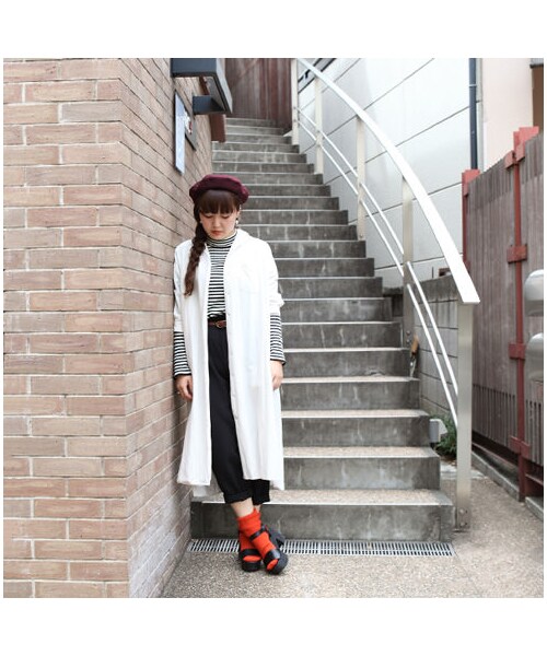 靴下屋（クツシタヤ）の「大幅折り返しルーズベタソックス◆2WAY◆（ソックス・靴下・レディース・オフホワイト/クロ/グレージュ/エンジ/レンガ/ダークグリーン・22.0～24.0cm）」の7枚目の写真