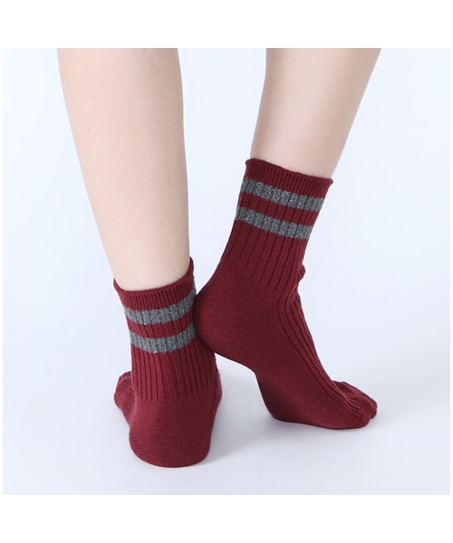 靴下屋（クツシタヤ）の「モコモコラメ2本ラインショートソックス（ソックス・靴下・レディース・オフホワイト/クロ/グレーモク/チャコールモク/エンジ/ダークグリーン/ネイビー・22.0～24.0cm）」の11枚目の写真