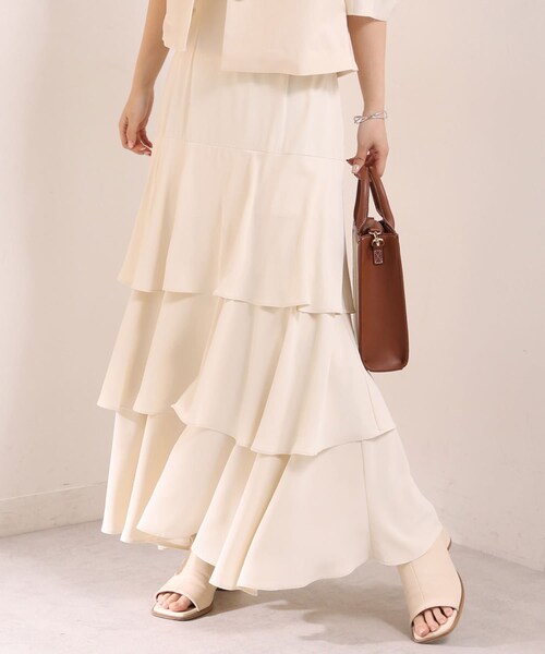 one after another NICE CLAUP（ワンアフターアナザーナイスクラップ）の「ティアードロングスカート（スカート・レディース・アイボリー/モカ/その他1・0）」の2枚目の写真