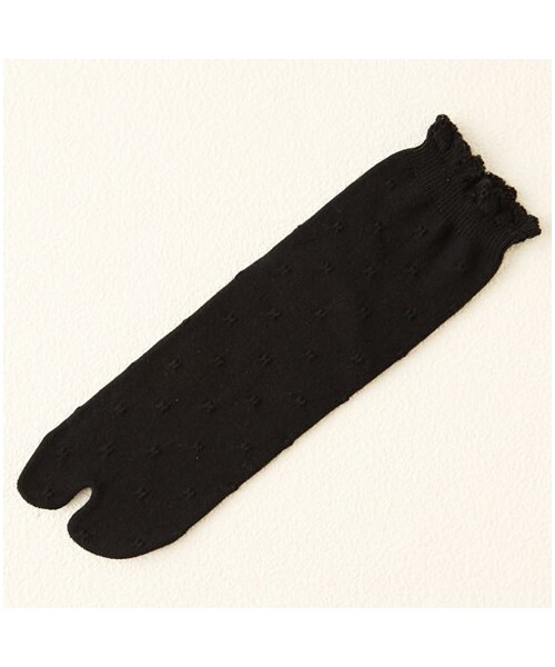 靴下屋（クツシタヤ）の「足袋タックフリルソックス（ソックス・靴下・レディース・キナリ/クロ/グレーモク/ベージュモク/ダルピンク/インディゴブルー・22.0～24.0cm）」の2枚目の写真