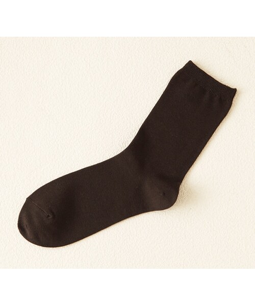 靴下屋（クツシタヤ）の「コットンブレンド無地ソックス（ソックス・靴下・レディース・オフホワイト/サラシ/クロ/ニュアンスグレー/ウスグレーモク/ミディアムグレーモク/チャコールモク/キャメル/コゲチャ/ベージュモク/ローズピンク/エンジ/ダークオレンジ/カラシ/ダークグリーン/カーキ/ターコイズ/コン/ネイビー/インディゴブルー/ダークブルー/アイリスブルー/ダークパープル・22.0～24.0cm）」の17枚目の写真