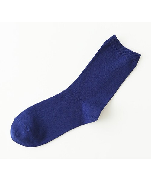 靴下屋（クツシタヤ）の「コットンブレンド無地ソックス（ソックス・靴下・レディース・オフホワイト/サラシ/クロ/ニュアンスグレー/ウスグレーモク/ミディアムグレーモク/チャコールモク/キャメル/コゲチャ/ベージュモク/ローズピンク/エンジ/ダークオレンジ/カラシ/ダークグリーン/カーキ/ターコイズ/コン/ネイビー/インディゴブルー/ダークブルー/アイリスブルー/ダークパープル・22.0～24.0cm）」の22枚目の写真