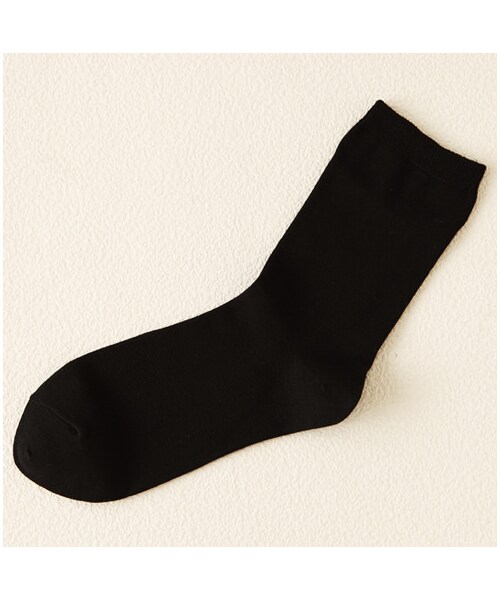 靴下屋（クツシタヤ）の「コットンブレンド無地ソックス（ソックス・靴下・レディース・オフホワイト/サラシ/クロ/ニュアンスグレー/ウスグレーモク/ミディアムグレーモク/チャコールモク/キャメル/コゲチャ/ベージュモク/ローズピンク/エンジ/ダークオレンジ/カラシ/ダークグリーン/カーキ/ターコイズ/コン/ネイビー/インディゴブルー/ダークブルー/アイリスブルー/ダークパープル・22.0～24.0cm）」の2枚目の写真