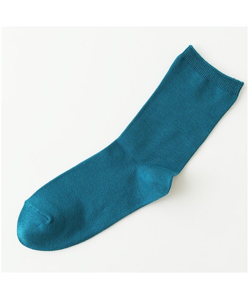 靴下屋（クツシタヤ）の「コットンブレンド無地ソックス（ソックス・靴下・レディース・オフホワイト/サラシ/クロ/ニュアンスグレー/ウスグレーモク/ミディアムグレーモク/チャコールモク/キャメル/コゲチャ/ベージュモク/ローズピンク/エンジ/ダークオレンジ/カラシ/ダークグリーン/カーキ/ターコイズ/コン/ネイビー/インディゴブルー/ダークブルー/アイリスブルー/ダークパープル・22.0～24.0cm）」の20枚目の写真