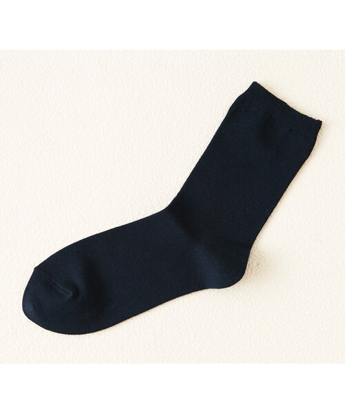靴下屋（クツシタヤ）の「コットンブレンド無地ソックス（ソックス・靴下・レディース・オフホワイト/サラシ/クロ/ニュアンスグレー/ウスグレーモク/ミディアムグレーモク/チャコールモク/キャメル/コゲチャ/ベージュモク/ローズピンク/エンジ/ダークオレンジ/カラシ/ダークグリーン/カーキ/ターコイズ/コン/ネイビー/インディゴブルー/ダークブルー/アイリスブルー/ダークパープル・22.0～24.0cm）」の7枚目の写真