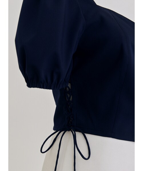Marjorie（マージョリー）の「荒蕪的盡頭，桃心領側綁帶澎袖短上衣（トップス・レディース・深藍/白・S/M）」の12枚目の写真