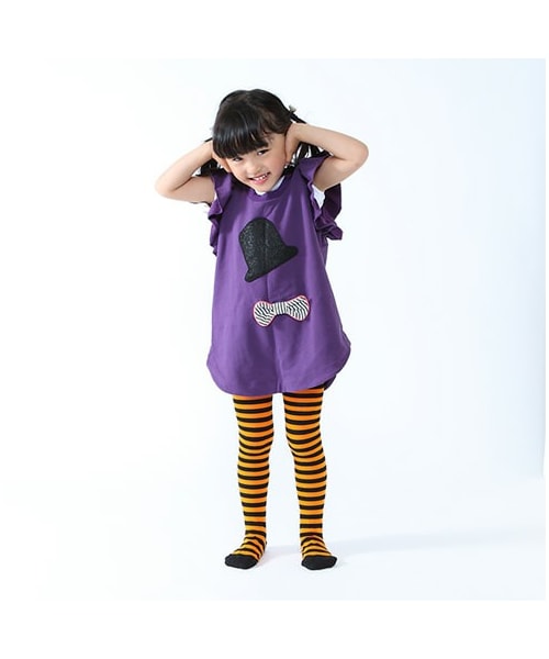 靴下屋（クツシタヤ）の「キッズ ボーダータイツ 110～130㎝（タイツ・キッズ・クロ＋オフ/クロ＋チャコール/クロ＋ピンク/クロ＋オレンジ/クロ＋パープル・110.0～130.0cm）」の6枚目の写真