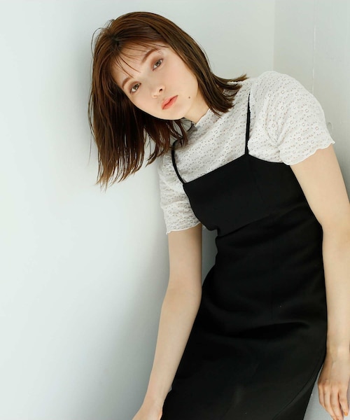 one after another NICE CLAUP(ワンアフターアナザーナイスクラップ)の「ストレッチレーストップス(Tシャツ/カットソー・レディース・オフホワイト/アイボリー/ブラック・0)」の1枚目の写真