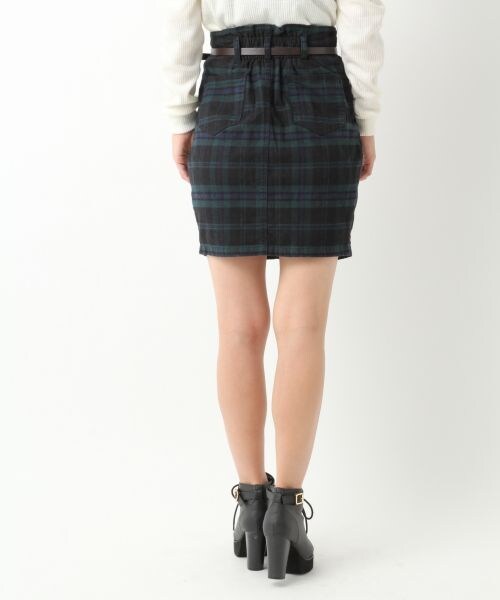 Heather（ヘザー）の「チェックコクーンスカート（スカート・レディース・レッド系/イエロー系/ブラックウォッチ・Ｓ/Ｍ）」の5枚目の写真
