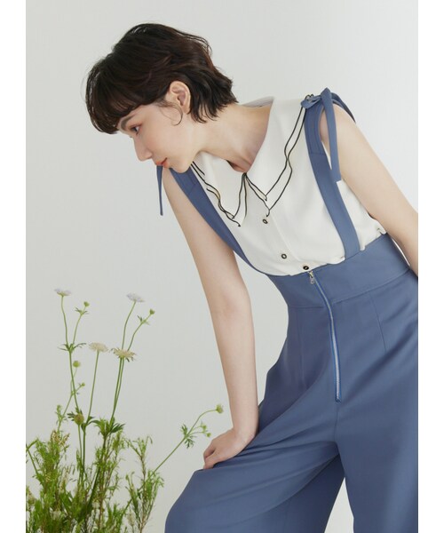 Marjorie（マージョリー）の「岸芷，飄逸雙層荷葉領上衣（トップス・レディース・米白・S/M）」の2枚目の写真