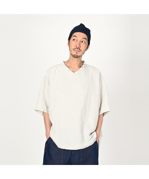 45R（フォーティファイブアール）の「リネンの908VネックTシャツ