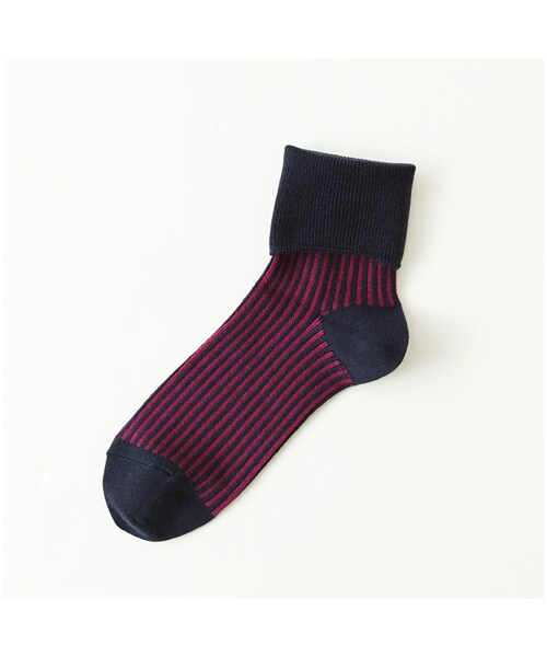 靴下屋（クツシタヤ）の「折り返しストライプショートソックス（ソックス・靴下・レディース・キナリ/クロ/アカ/カラシ/コン/ターコイズブルー・22.0～24.0cm）」の3枚目の写真