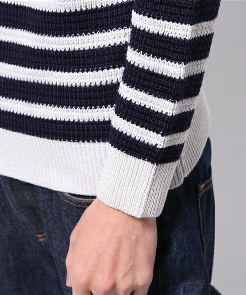 FREDY&GLOSTER（フレディアンドグロスター）の「肩釦パネルプルオーバーニット <Men's JOKER/Fine掲載>（ニット/セーター・メンズ・ホワイト系その他/ネイビー/ホワイト×ネイビー・MEDIUM/LARGE/X-LARGE）」の8枚目の写真