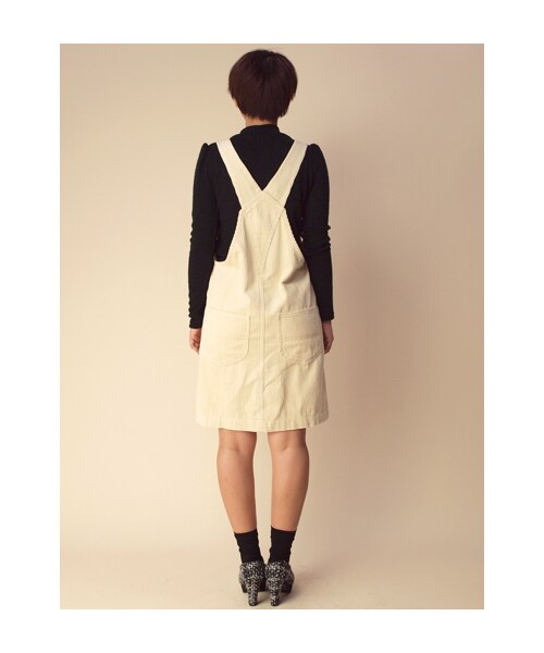 w closet(ダブルクローゼット)の「コーデュロイ前開きジャンスカ(その他・レディース・アイボリー/ライトグレー/ブラック・FREE)」の6枚目の写真