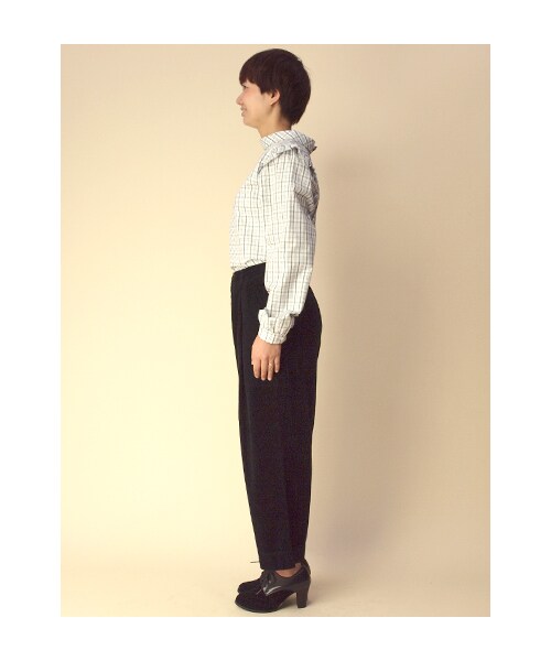 w closet（ダブルクローゼット）の「コーデュロイワイドタックパンツ（パンツ・レディース・アイボリー/ライトグレー/ブラック・FREE）」の5枚目の写真
