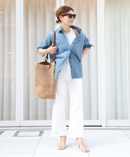 Deuxieme Classe（ドゥーズィエムクラス）の「chambray シャツ
