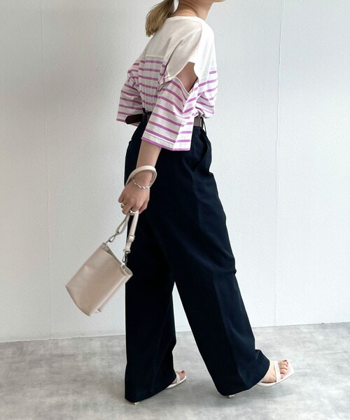 w closet（ダブルクローゼット）の「★先行予約★ショルダースリット切替パネルボーダーＴシャツ【5月下旬入荷】（トップス・レディース・オフ/クロ/シロ/ピンク/オフ/ブルー/ピンク/サックス/ブルーオレンジ/クロ/オフ・FREE）」の22枚目の写真