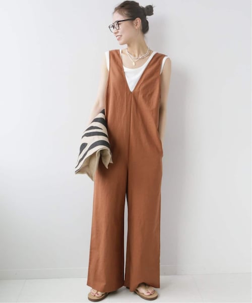 JOURNAL STANDARD relume(ジャーナルスタンダード レリューム)の「《追加予約》タンクトップ付きリネンサロペット(パンツ・ブラウン/(020)/フリー/在庫あり)」の4枚目の写真