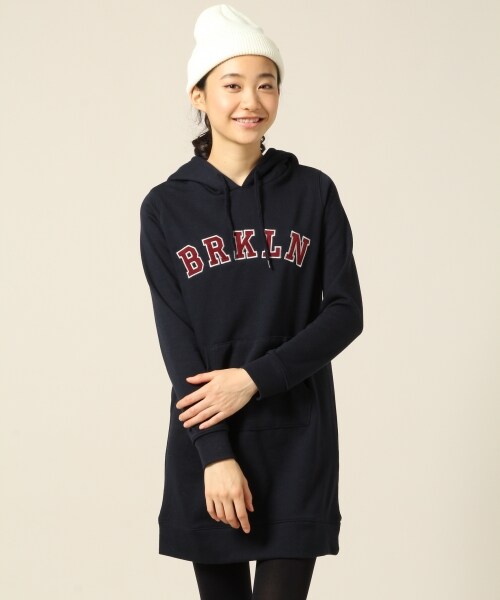 LOWRYS FARM（ローリーズファーム）の「スウェットパーカーワンピースロングスリーブ２（ワンピース/ドレス・レディース・ナチュラル/グレー/グリーン/ネイビー・Ｍ/Ｌ）」の4枚目の写真