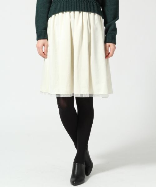 GLOBAL WORK(グローバルワーク)の「リバーシブルチュールスカート(スカート・レディース・ホワイト×ホワイト06/ブラック×グレー15/ブラック×ネイビー88・M/L)」の4枚目の写真