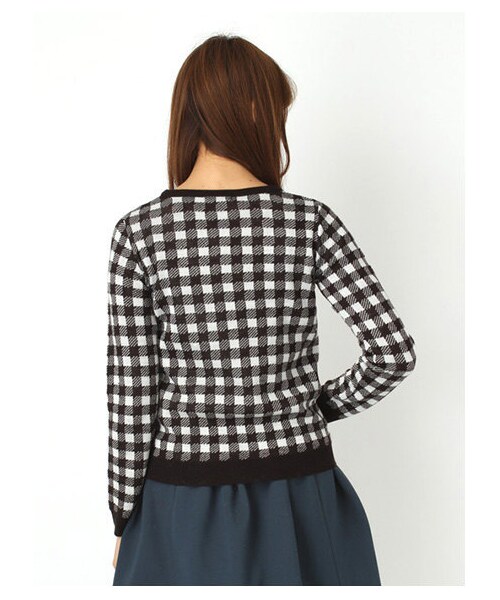 earth music&ecology（アースミュージックアンドエコロジー）の「・チェックニットプルオーバー（ニット・セーター・レディース・ブラック/ライトピンク/サックスブルー/ネイビー・S/M）」の3枚目の写真