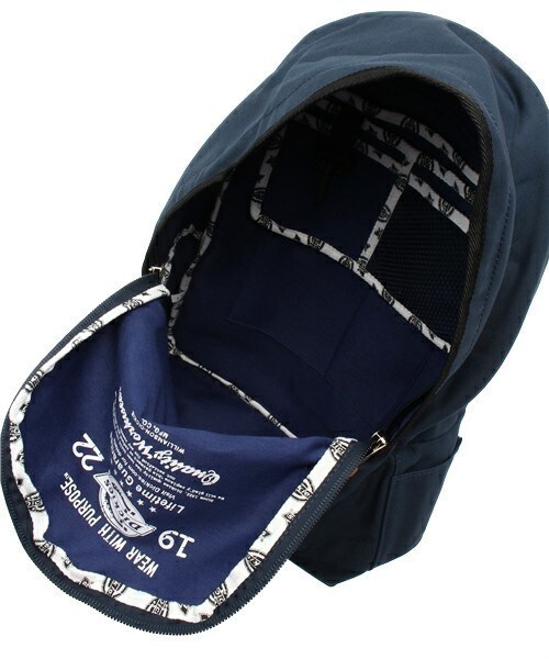 Dickies（ディッキーズ）の「Dickies/ディッキーズ/クラシックディバック（バックパック/リュック・メンズ・グレー/ネイビー・FREE）」の13枚目の写真