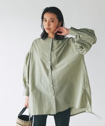 RIVE DROITE（リヴドロワ）の「予約【袖のボリュームが女性らしい】ドロストヘムバンドカラーシャツ（シャツ/ブラウス）」