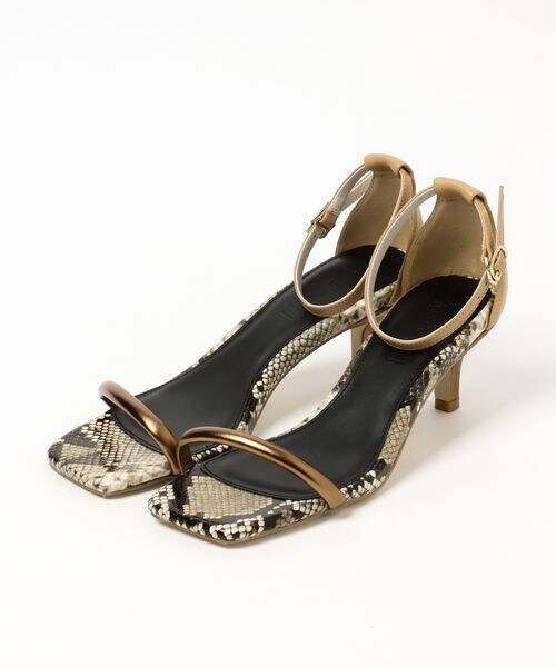 BARNYARDSTORM（バンヤードストーム）の「ハンカマストラップサンダル（シューズ・レディース・ゴールド×パイソン02/ブラック19・35(22.5cm)/36(23.0cm)/37(23.5cm)/38(24.0cm)/39(24.5cm)）」の3枚目の写真