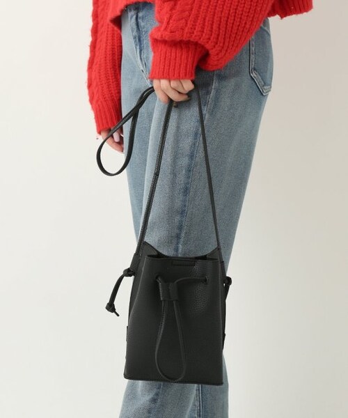 RAY CASSIN（レイカズン）の「ドロストミニショルダーバッグ（バッグ・レディース・クロ/グリーン/ピンク/ベージュ/シルバー・FREE）」の17枚目の写真