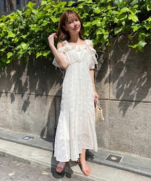 one after another NICE CLAUP | 肩あきフリルワンピース(ワンピース)