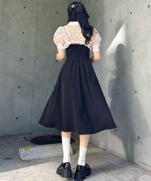 TITTY&CO.(ティティーアンドコー)の「【TITTY&CO.】フレアジャンスカ×クロップド刺繡ブラウスセット(ワンピース/ドレス・レディース・ブラック・F)」の10枚目の写真