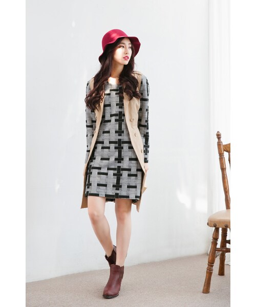 ORENDA(オレンダ)の「不規則十字紋長洋裝(ワンピース/ドレス・レディース・灰黑・F)」の3枚目の写真