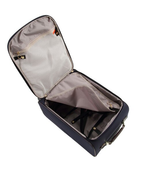 PROGRES（プログレ）の「≪プログレ／Progres≫ アイリッシュ◇機内持込み可　キャスターストッパー付きキャリーケース　51112（キャリーバッグ・ブラック/ネイビー・H46(55)×W33(33)×D22(25) cm）」の4枚目の写真