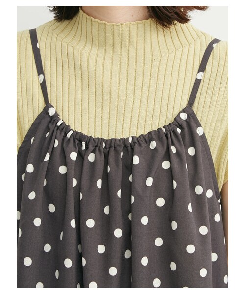 Green Parks(グリーンパークス)の「・SUGAR SPOON ドットギャザーキャミワンピ(ワンピース/ドレス・チャコールグレー/カーキ/サックスブルー・F)」の7枚目の写真