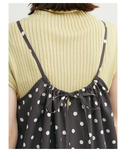 Green Parks(グリーンパークス)の「・SUGAR SPOON ドットギャザーキャミワンピ(ワンピース/ドレス・チャコールグレー/カーキ/サックスブルー・F)」の8枚目の写真