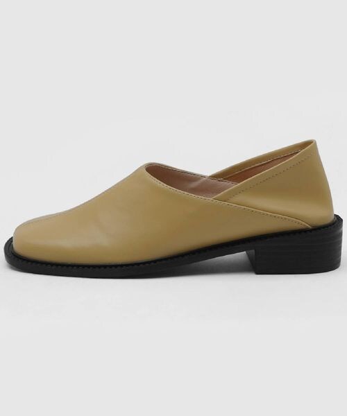 ALAND（エーランド）の「SAPPUN／Leanoローファー（シューズ・レディース・ブラック(19)/ナチュラル(51)/アイボリー(52)・XS(22.5cm)/M(23.5cm)/XL(24.5cm)）」の2枚目の写真