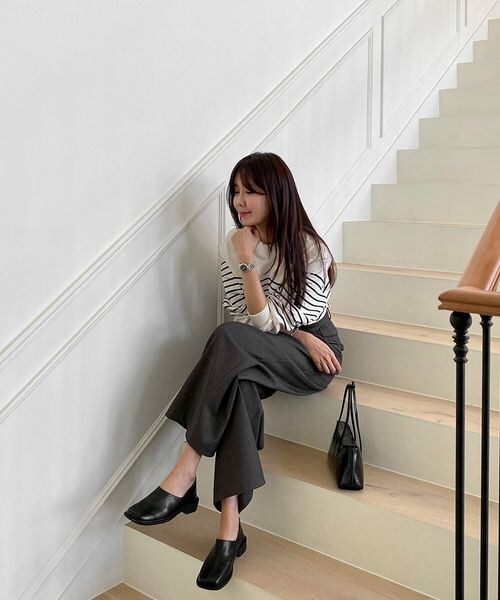 ALAND（エーランド）の「SAPPUN／Leanoローファー（シューズ・レディース・ブラック(19)/ナチュラル(51)/アイボリー(52)・XS(22.5cm)/M(23.5cm)/XL(24.5cm)）」の4枚目の写真