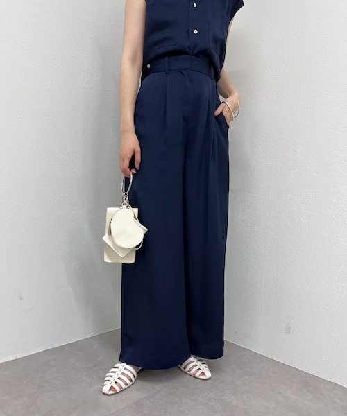 mystic（ミスティック）の「セットUPタックパンツ（その他パンツ・レディース・アイボリー/ネイビー・F）」の2枚目の写真