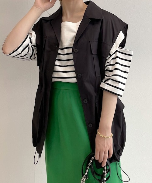 w closet（ダブルクローゼット）の「オープンカラーミリタリーベスト（ジャケット/アウター・レディース・エクリュ/ピンク/Dカーキ/スミクロ/ブラウン(WEB限定)/Lカーキ・FREE）」の4枚目の写真