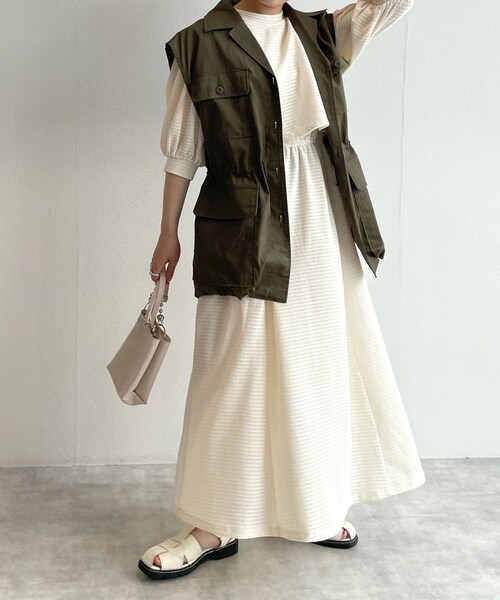 w closet（ダブルクローゼット）の「オープンカラーミリタリーベスト（ジャケット/アウター・レディース・エクリュ/ピンク/Dカーキ/スミクロ/ブラウン(WEB限定)/Lカーキ・FREE）」の22枚目の写真