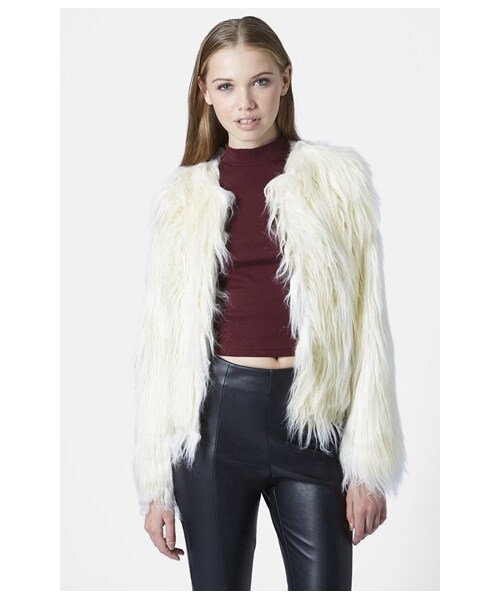 TOPSHOP（トップショップ）の「Topshop 'Gorilla' Faux Fur Jacket（ジャケット/アウター・レディース・Cream・Regular 6 (2-4 US)/Regular 8 (6-8 US)/Regular 12 (14 US)/Regular 4 (0-2 US)/Regular 2 (0 US)/Regular 10 (10-12 US)）」の5枚目の写真