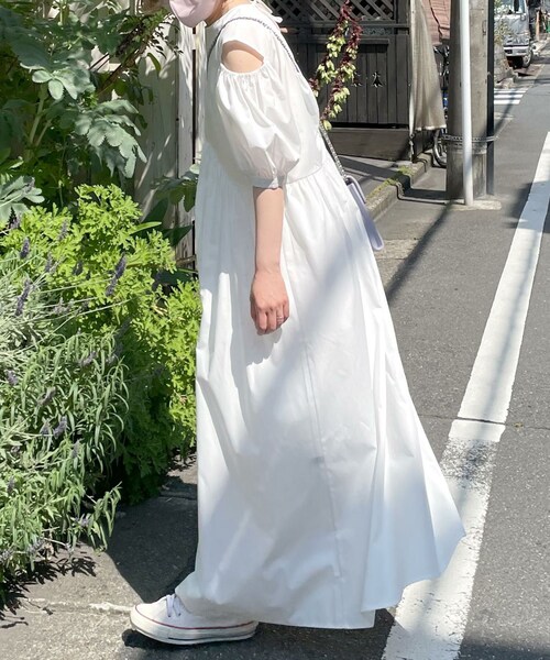 w closet（ダブルクローゼット）の「ショルダースリット