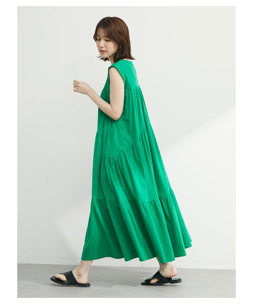 Green　Parks（グリーンパークス）の「・SUGAR SPOON ティアードロングワンピース（ワンピース/ドレス・ブラック/グリーン/ブルー・F）」の2枚目の写真